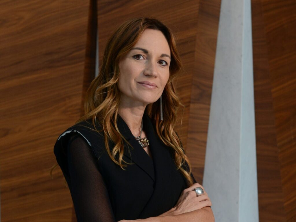 italia economy - Equinix