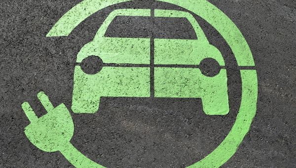 italia economy - Auto elettriche