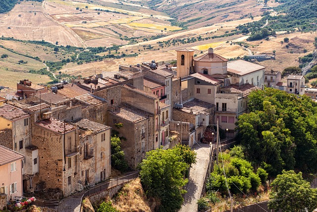 ITALIA ECONOMY - Sicilia 108 milioni per gli enti locali